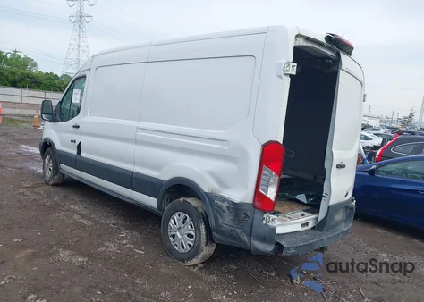 2018 Ford Transit-250 из США, поврежденный, VIN 1FTYR2CM9JKB14054